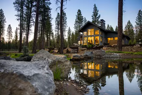 18105 Forestbrook Lp #16, Bend, OR 97707 photo 2