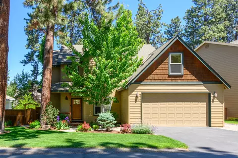 19530 Meadowbrook Dr, Bend, OR 97702