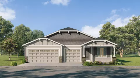 3470 NW 12th St #48, Redmond, OR 97756