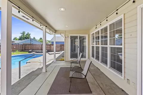 537 Crystal Dr, Eagle Point, OR 97524 photo 30