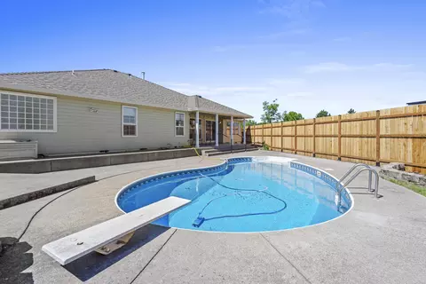537 Crystal Dr, Eagle Point, OR 97524 photo 33