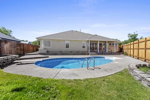 537 Crystal Dr, Eagle Point, OR 97524 photo 31