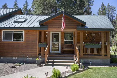 1838 Rector Rd, La Pine, OR 97739