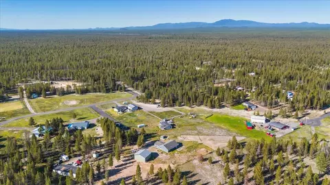 View/Area - 145304 Gait Ct, La Pine, OR 97739 photo 5 of 6
