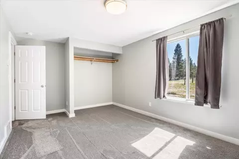 Bedroom - 145304 Gait Ct, La Pine, OR 97739 photo 2 of 6