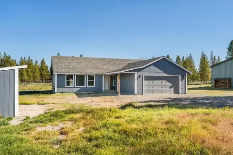 Exterior - 145304 Gait Ct, La Pine, OR 97739 photo 5 of 10
