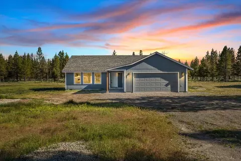 Exterior - 145304 Gait Ct, La Pine, OR 97739 photo 2 of 10