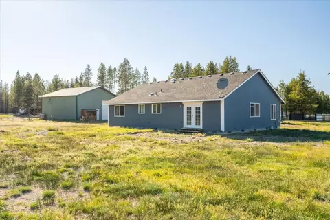 Exterior - 145304 Gait Ct, La Pine, OR 97739 photo 8 of 10