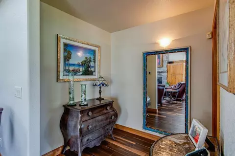 Entry Way - 60604 Woodside Rd, Bend, OR 97702 photo 1 of 4