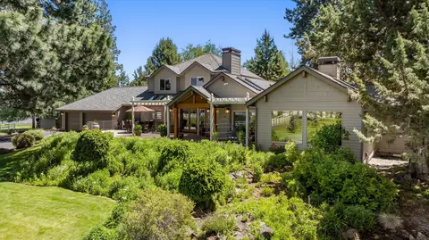 Exterior - 60604 Woodside Rd, Bend, OR 97702 photo 2 of 42