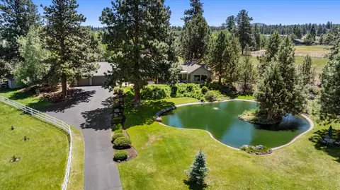 Exterior - 60604 Woodside Rd, Bend, OR 97702 photo 13 of 42