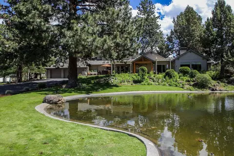 Exterior - 60604 Woodside Rd, Bend, OR 97702 photo 32 of 42