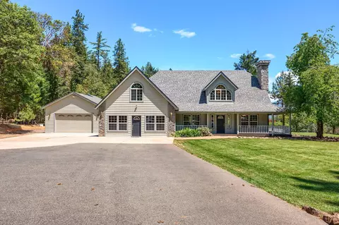 400 Janice Way, Merlin, OR 97532