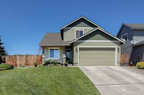 2611 SW Indian Ln, Redmond, OR 97756