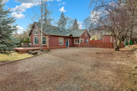 1663 NW 3rd St, Bend, OR 97703