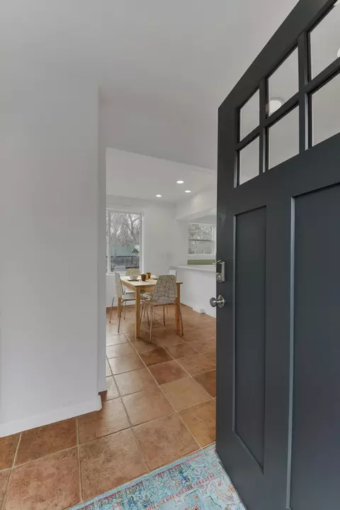 Entry Way - 1663 NW 3rd St, Bend, OR 97703 photo 1 of 2