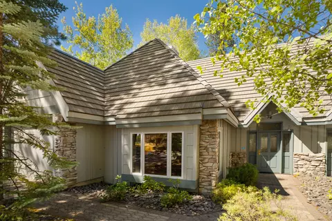 57078 Peppermill Cir #34-B, Sunriver, OR 97707