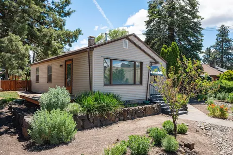 Exterior - 654 NE 4th St, Bend, OR 97701 photo 2 of 20
