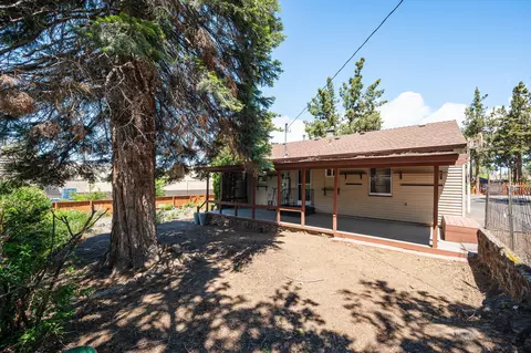 Exterior - 654 NE 4th St, Bend, OR 97701 photo 7 of 20