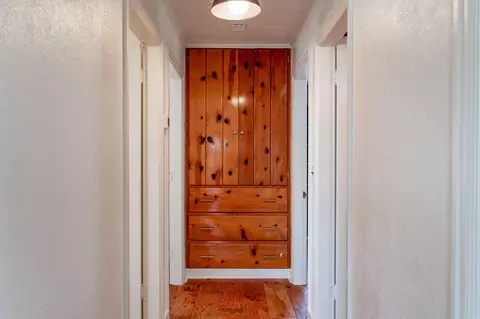Entry Way - 654 NE 4th St, Bend, OR 97701 photo 1 of 1