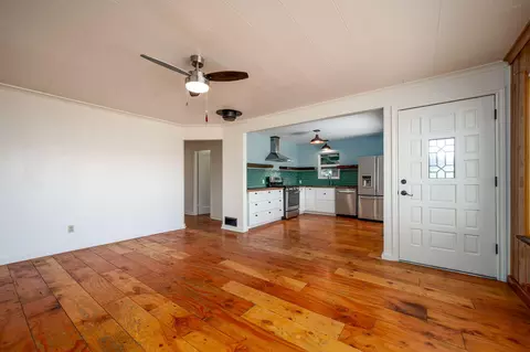Living - 654 NE 4th St, Bend, OR 97701 photo 2 of 5