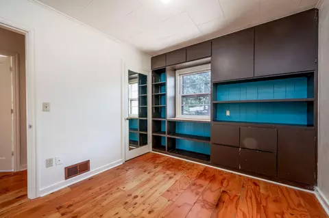 Bedroom - 654 NE 4th St, Bend, OR 97701 photo 2 of 4