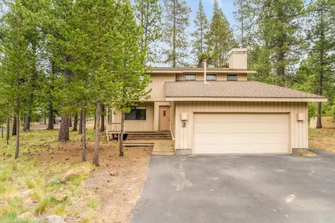 18155 Rager Mountain Ln #3, Sunriver, OR 97707