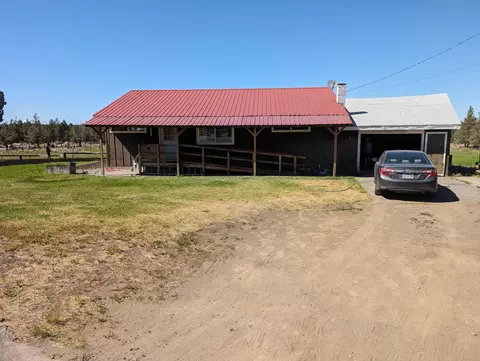 22880 Nelson Rd, Bend, OR 97701 photo 1