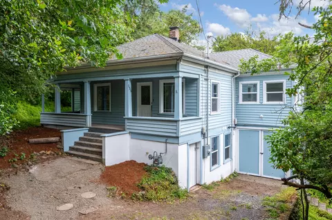 155 S 6th St, Saint Helens, OR 97051