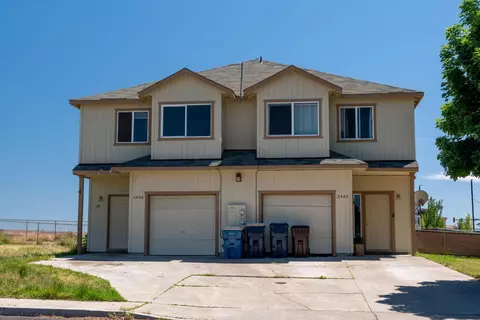 2464 NW 8th St, Redmond, OR 97756
