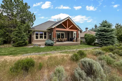 61879 Fall Creek Loop, Bend, OR 97702 photo 30