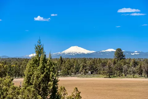 24395 Dodds Rd, Bend, OR 97701 photo 36