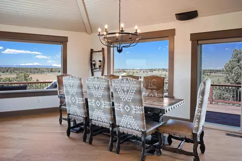 24395 Dodds Rd, Bend, OR 97701 photo 11