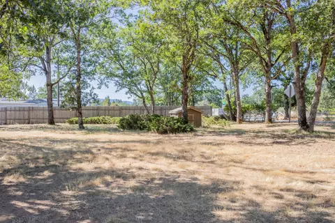 125 Harris Rd, Grants Pass, OR 97526 photo 21