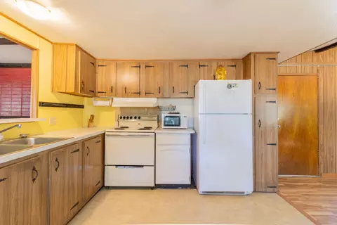 125 Harris Rd, Grants Pass, OR 97526 photo 4
