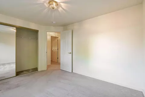 Bedroom - 2279 NEdgewater Dr, Bend, OR 97701 photo 3 of 5