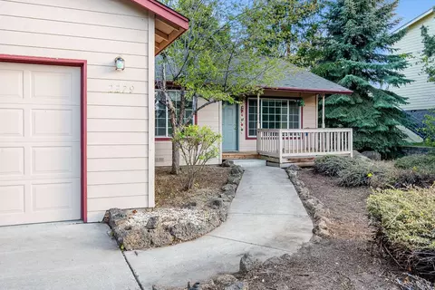 Exterior - 2279 NEdgewater Dr, Bend, OR 97701 photo 15 of 15