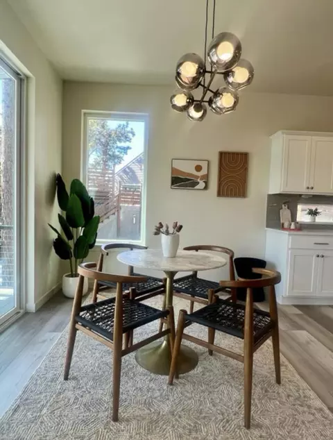 Dining - 2082 NW Trenton Ave #2, Bend, OR 97703 photo 1 of 1