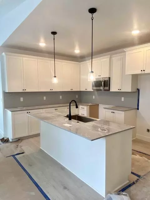 2907 NE Wells Acres Rd # 12, Bend, OR 97701 photo 18