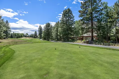 Exterior - 19587 Simpson Ave, Bend, OR 97702 photo 5 of 6