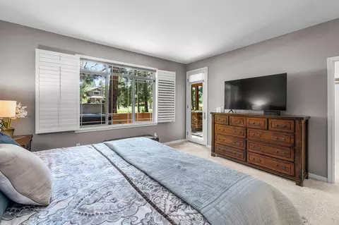 Bedroom - 19587 Simpson Ave, Bend, OR 97702 photo 3 of 7