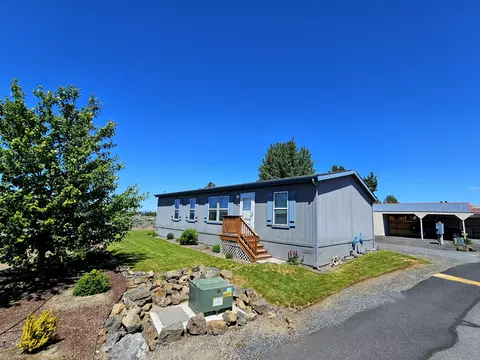6100 S Highway 97 #61, Redmond, OR 97756