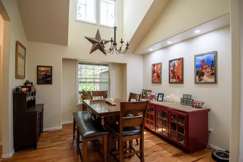 Dining - 16886 Jacinto Rd, Bend, OR 97707 photo 1 of 2