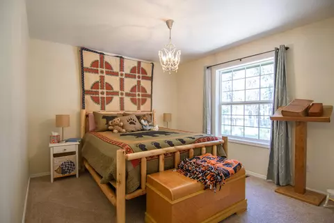 Bedroom - 16886 Jacinto Rd, Bend, OR 97707 photo 2 of 2