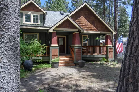 Exterior - 16886 Jacinto Rd, Bend, OR 97707 photo 2 of 6