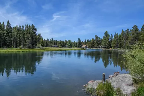 View/Area - 16886 Jacinto Rd, Bend, OR 97707 photo 2 of 5