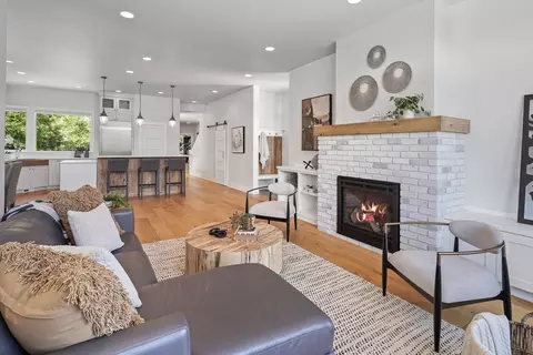 Living - 2808 NW Shields Dr, Bend, OR 97703 photo 3 of 3