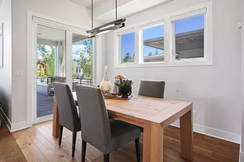 Dining - 2808 NW Shields Dr, Bend, OR 97703 photo 1 of 2