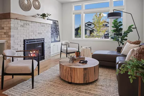 Living - 2808 NW Shields Dr, Bend, OR 97703 photo 2 of 3