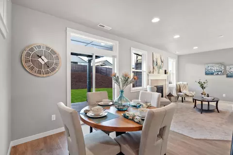 1074 NW Upas Pl #LOT 8, Redmond, OR 97756